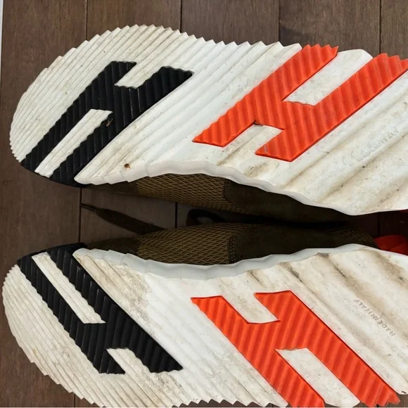 Men's Army green and Orange  Sneakers - Picture 5 of 5